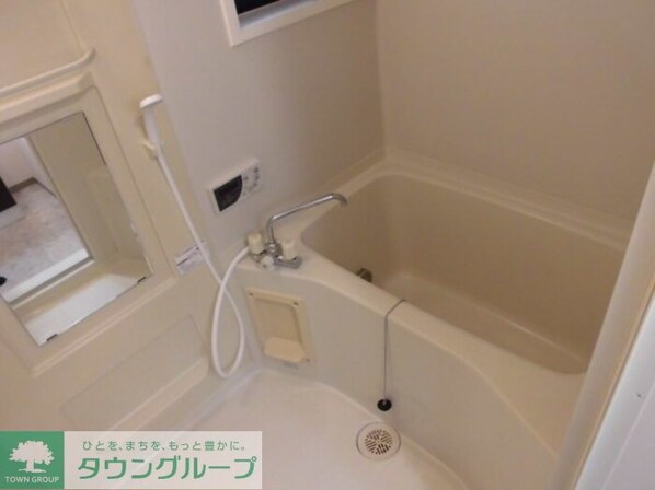 エピナール Aの物件内観写真